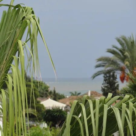 Spacious Townhouse In Costalita * Estepona