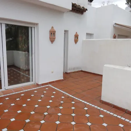 Spacious Townhouse In Costalita Estepona