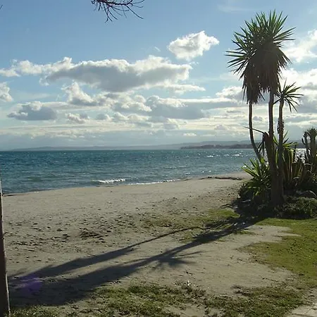 Spacious Townhouse In Costalita Estepona